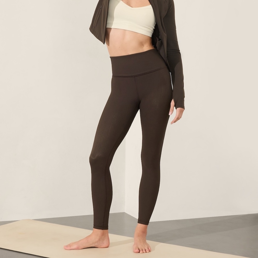 Athleta Women’s Elation Ultra High Rise Rib Legging in Truffle Rib Size XL